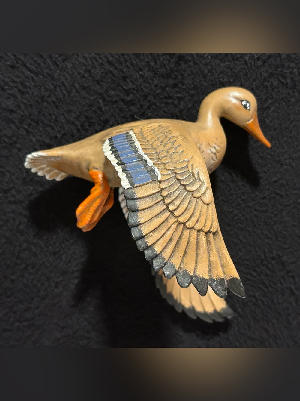 Vintage Ceramic Duck Wall Hanging 1988 in excellent condition